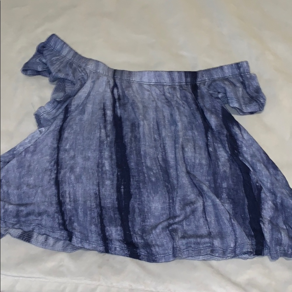 blue off shoulder crop top